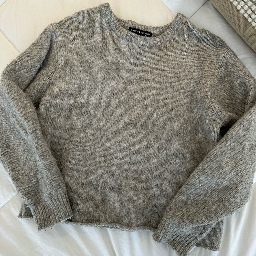 Brandy Melville Cropped Sweater
